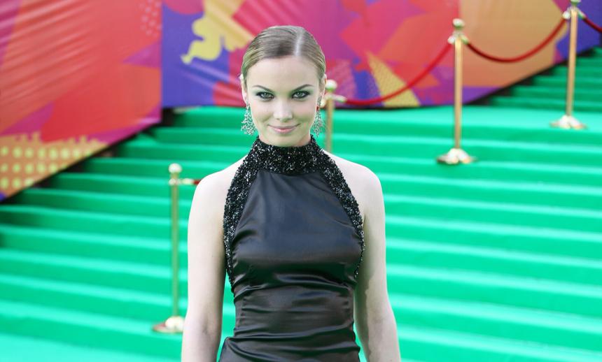 «Еще хочу»: 42-летняя Татьяна Арнтгольц сделала заявление о третьем ребенке