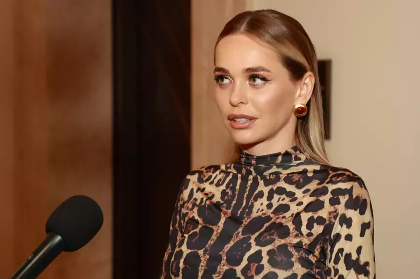 «Роды были интересные»: Анна Хилькевич стала мамой в третий раз