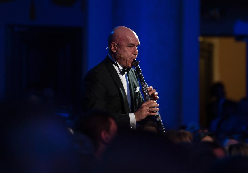 Алкогольная зависимость, внебрачная дочь и госпитализация: куда пропал Мазаев из «Морального кодекса»