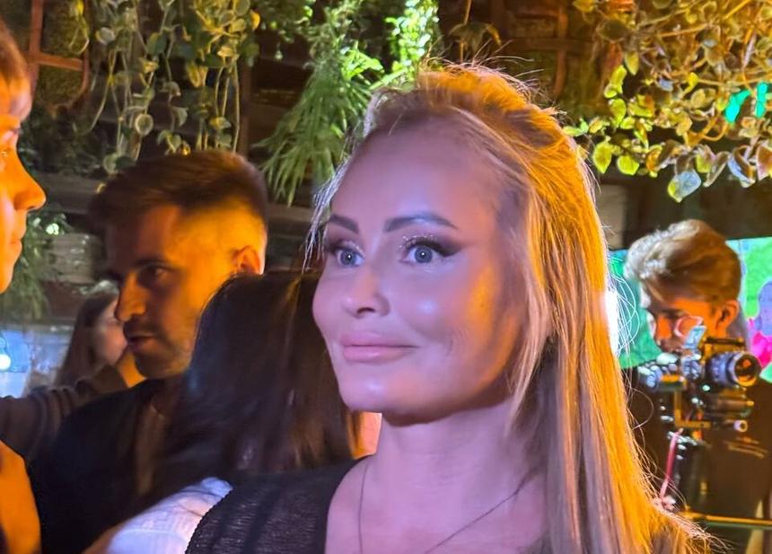 Помолодевшая и в прозрачной кофте: телеведущая Дана Борисова продемонстрировала результаты пластики