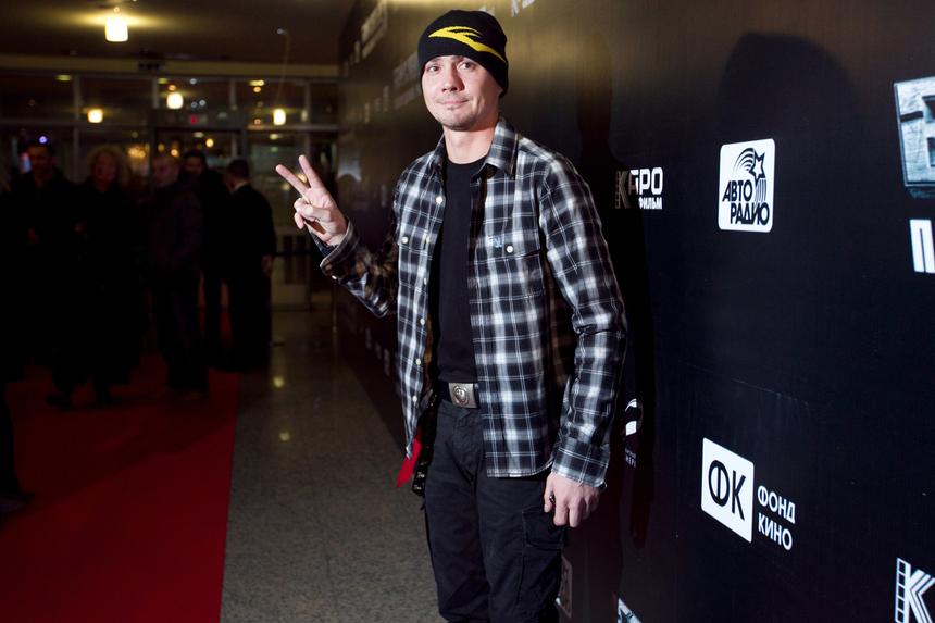 Звезда «Молодежки» осудил фанатов, не знающих его имени