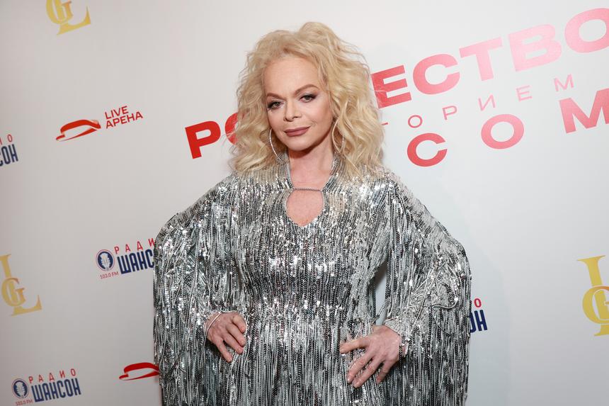 «Она поет сердцем»: Лариса Долина заявила о планах записать дуэт с Анной Асти к юбилейному концерту