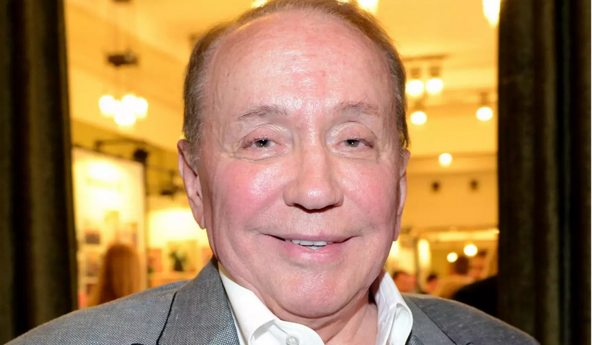 Семья Александра Маслякова обратилась в полицию после нападения на его могилу