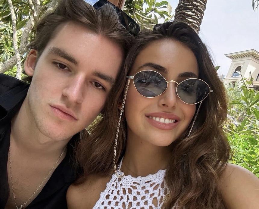 Сын Ирины Дубцовой подарил возлюбленной Тоне Худяковой кольцо за 1,3 млн рублей