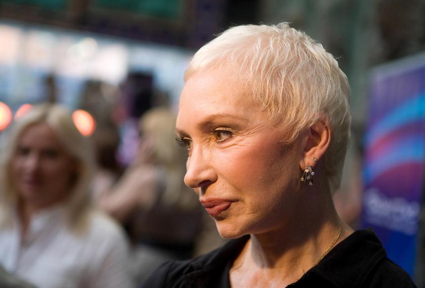 Татьяна Васильева заявила, что сломала кровать в постельной сцене с Абдуловым