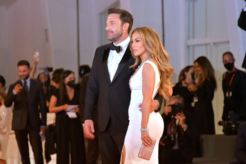 Встретились с «королевой разводов»: Дженнифер Лопес и Бен Аффлек обратились к адвокату