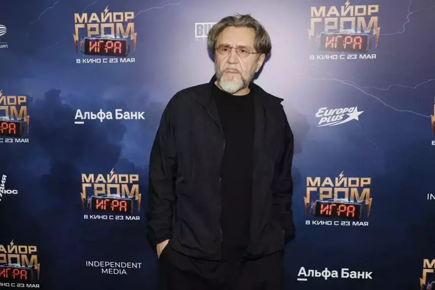 Сергей Шнуров снизил ценник на корпоративы в два раза из-за развода