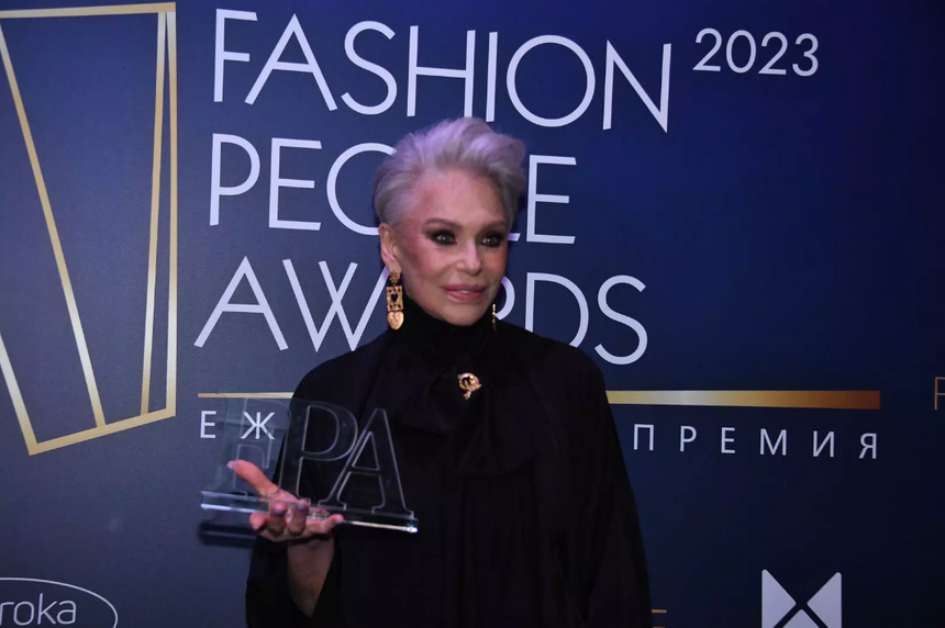 Не отменила концерт: как Ирина Понаровская справляется после смерти единственного сына