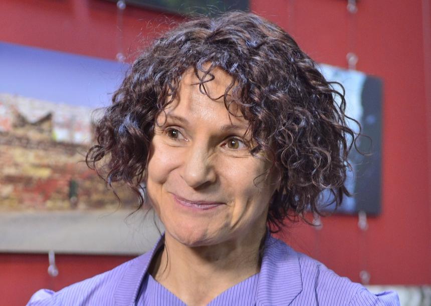 Похожа на Арбенину: звезду «Сватов» Людмилу Артемьеву сложно узнать в новом образе