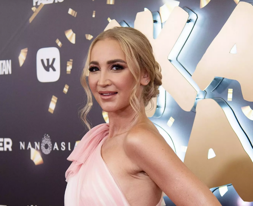 «Кто ее помнит?»: Бузова ответила на обвинения Ирины Салтыковой