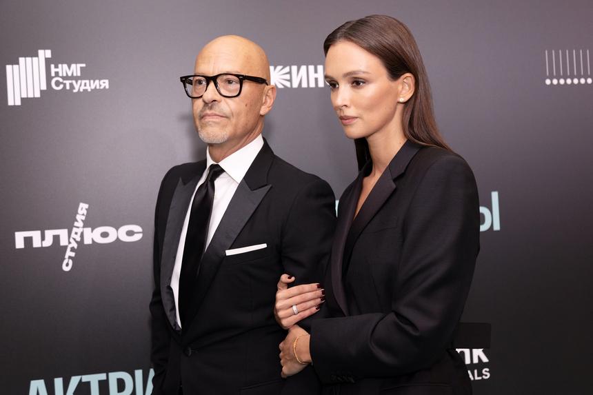 «Кто девушку танцует»: экс-возлюбленная Павла Табакова подогрела слухи о романе с Федором Бондарчуком