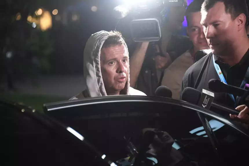 «Хочет потешить эго»: продюсер высказался о возможном возвращении Губина на сцену