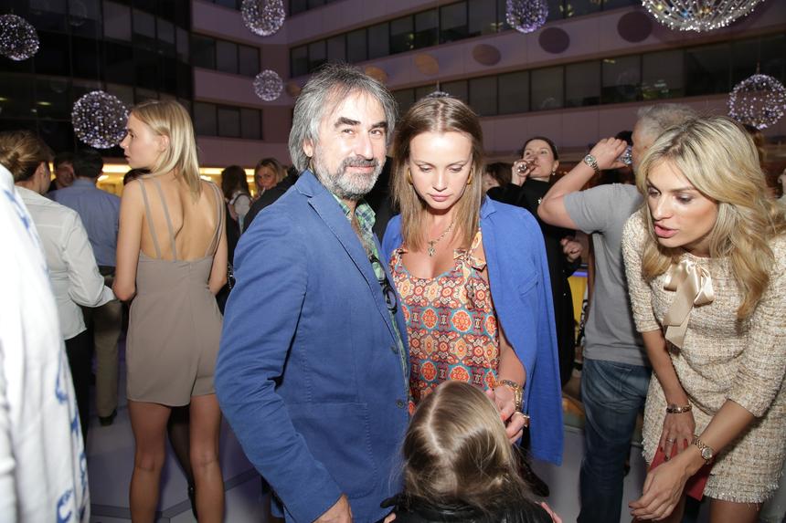 «Мне крайне неприятно»: отец Децла назвал внука маленьким негодяем