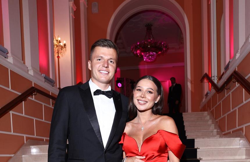 Забыли доплатить налоги: Чекалины попали под новое уголовное преследование из-за развода