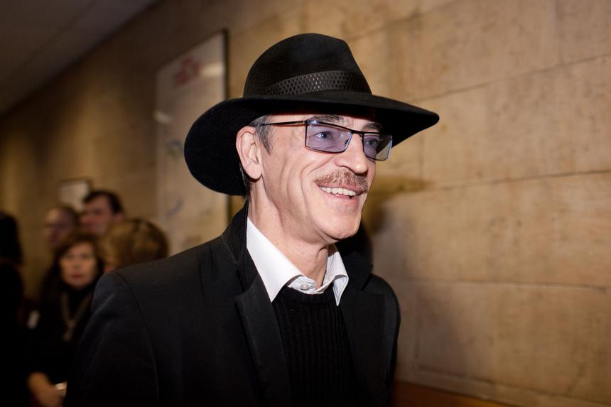 «То ли икону нести, то ли руку пожать»: Боярский вспомнил, как Матвеев просил руки его единственной дочери