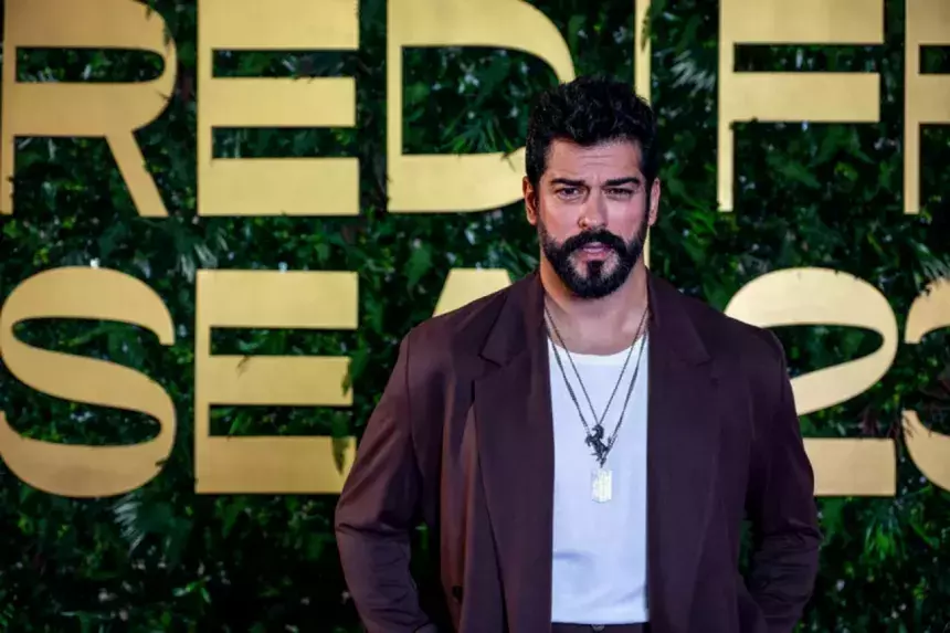 В Москве отменили концерт турецкого актера Бурака Озчивита: названа причина