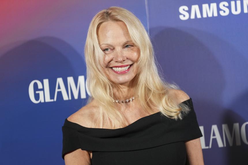 «Было грустно и одиноко»: Андерсон раскрыла, как неудачи в карьере отразились на ее психике