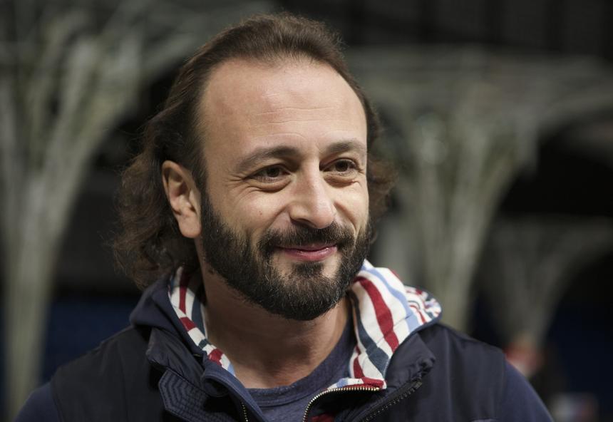 «Постоянная ротация ведущих»: Илья Авербух раскрыл, почему убрал Алину Загитову из «Ледникового периода»