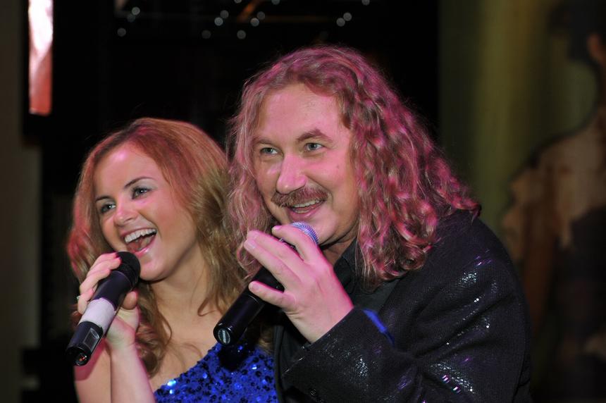 «Поздравляем с принцессой!»: в семье Игоря Николаева и Юлии Проскуряковой праздник