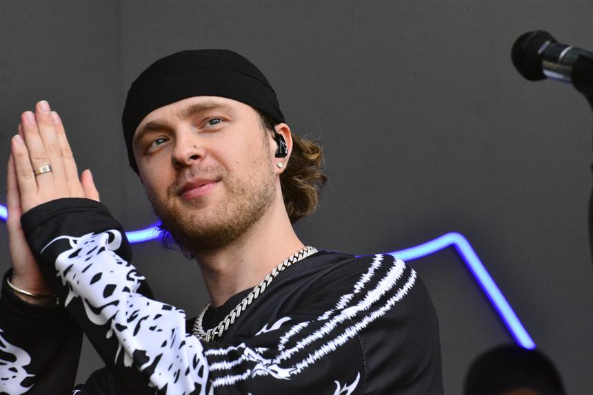 «Он выпивает»: продюсер раскрыл гонорар Егора Крида