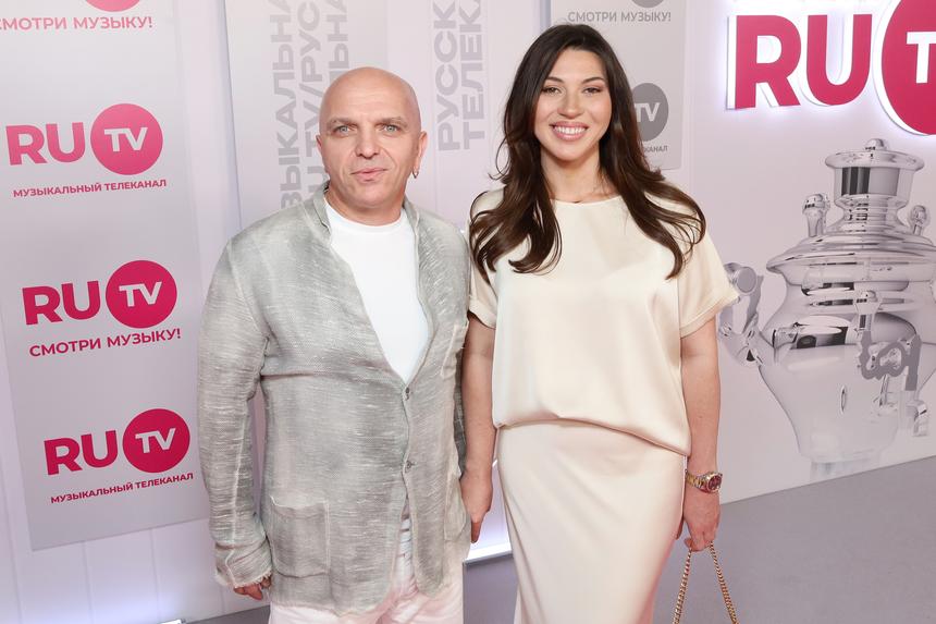 «Видишь сознание, которое из тебя вылетает»: солист «Непары» назвал причину опасного заболевания