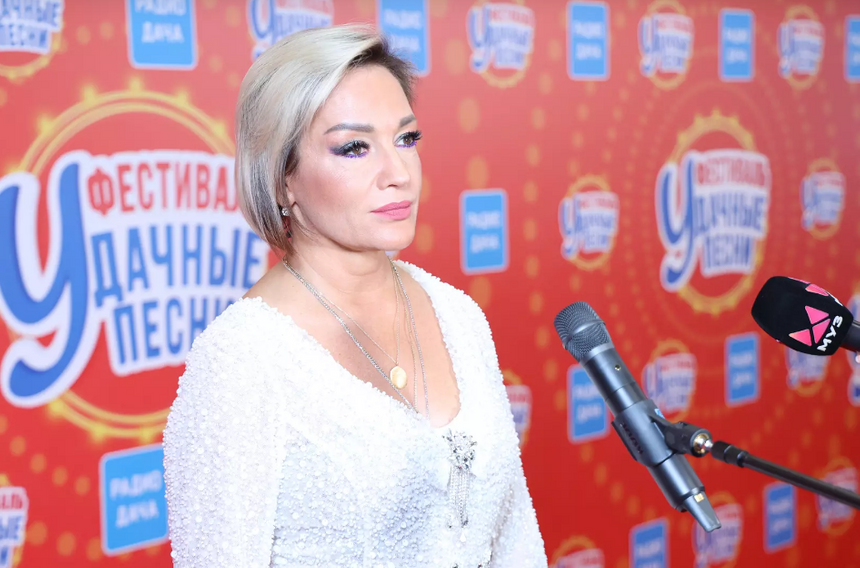 Юрий Антонов и Татьяна Буланова высказались о новогодних «Голубых огоньках»