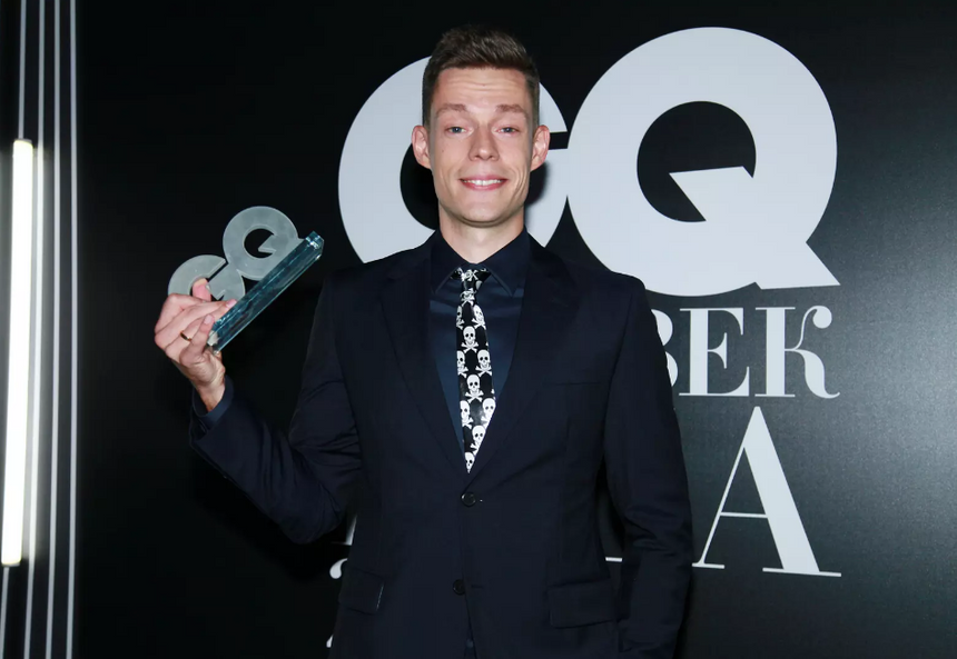 На Юрия Дудя* возбудили административное дело из-за интервью с Лебедевым