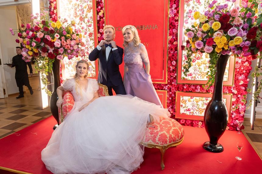 Дочь певца Александра Малинина сообщила об открытии музыкальной школы в Лондоне