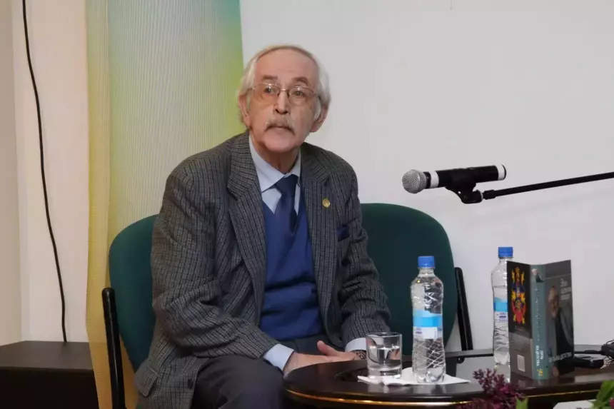 89-летнего актера Василия Ливанова выписали из больницы