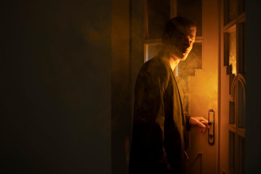 Боец поп-ММА Роман Неретин избивал и насильно удерживал свою девушку дома