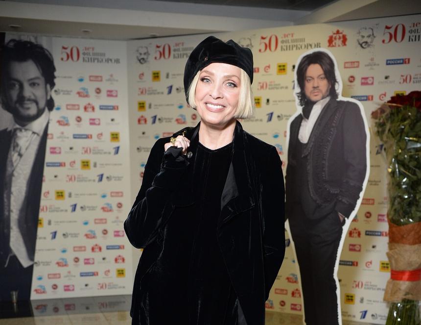 Писатель Олег Рой призвал с юмором относиться к певице Лайме Вайкуле