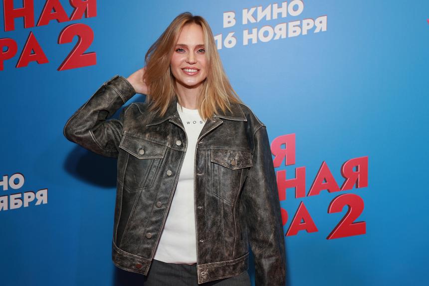 Спутника Глюкозы арестовали за употребление наркотиков: кто был рядом с певицей