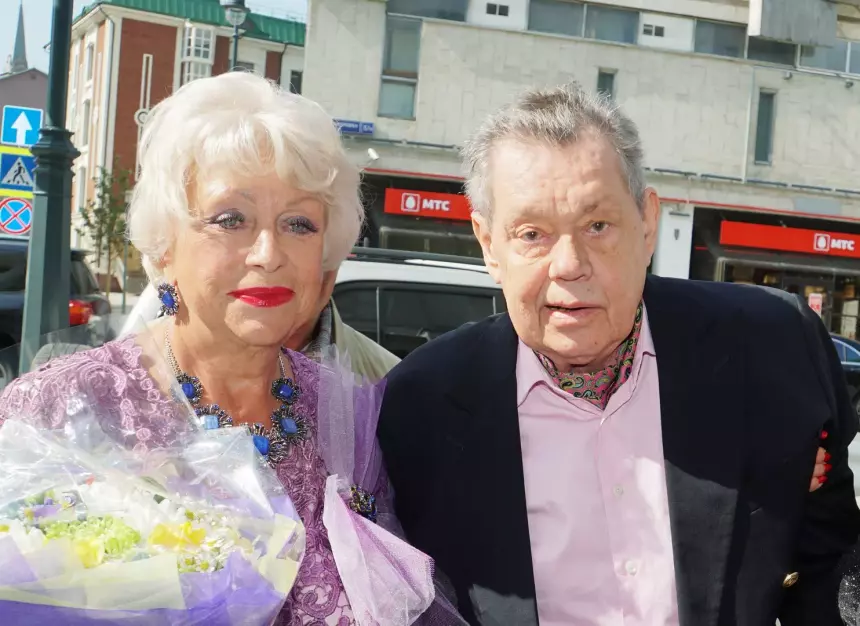 13 лет мучительной жизни: Садальский рассказал о злом роке Николая Караченцова