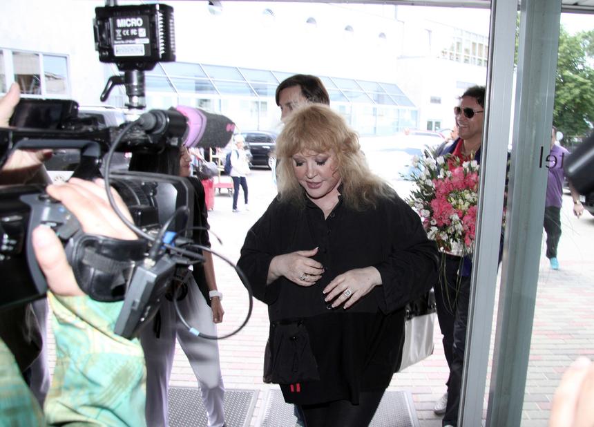 Олигархи Рублевки раскрыли размер пенсии Аллы Пугачевой