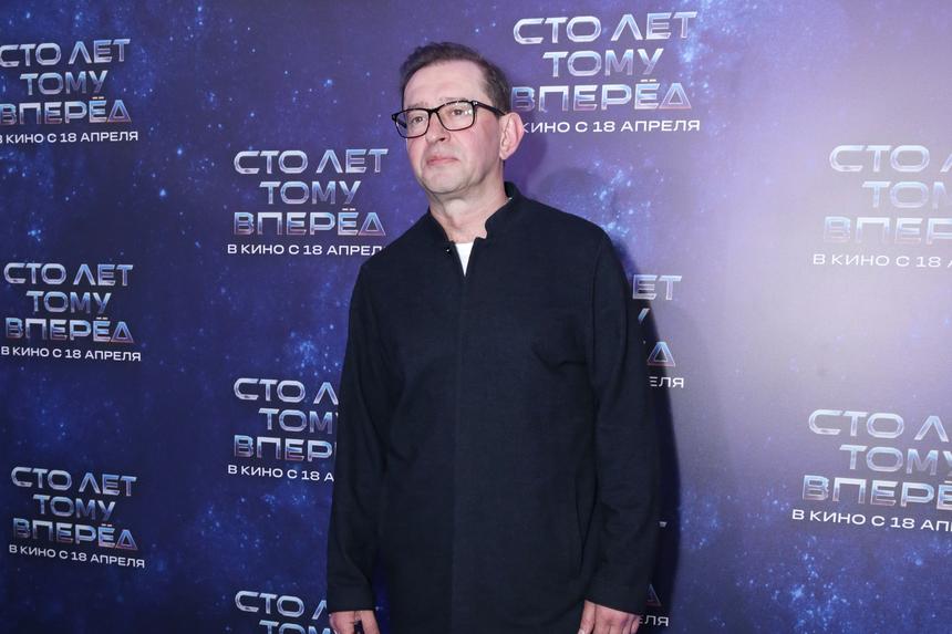 «Нормальный человек с этим не справится»: Хабенский рассказал о жизни после смерти жены