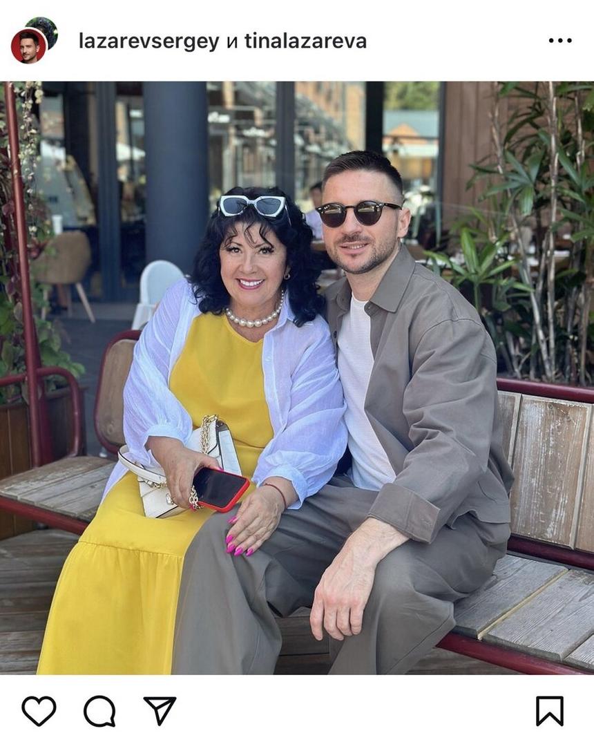 Певец Сергей Лазарев показал моложавую мать в ее 67-летие
