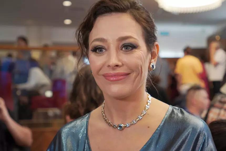 Дочь забеременела через полгода после родов: 50-летняя Екатерина Волкова станет многодетной бабушкой