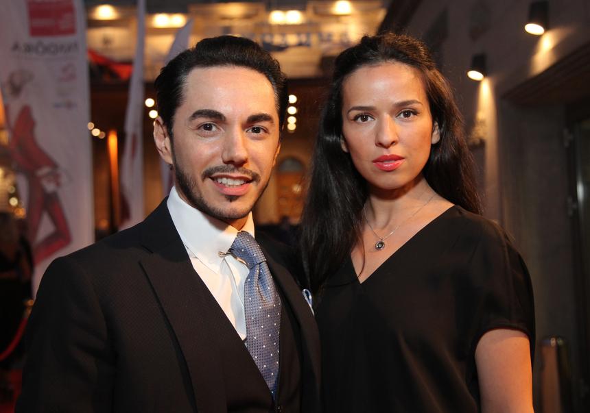 «Некрасиво по отношению к человеку»: Мария Погребняк осудила бросившего жену по телефону Тимура Родригеза