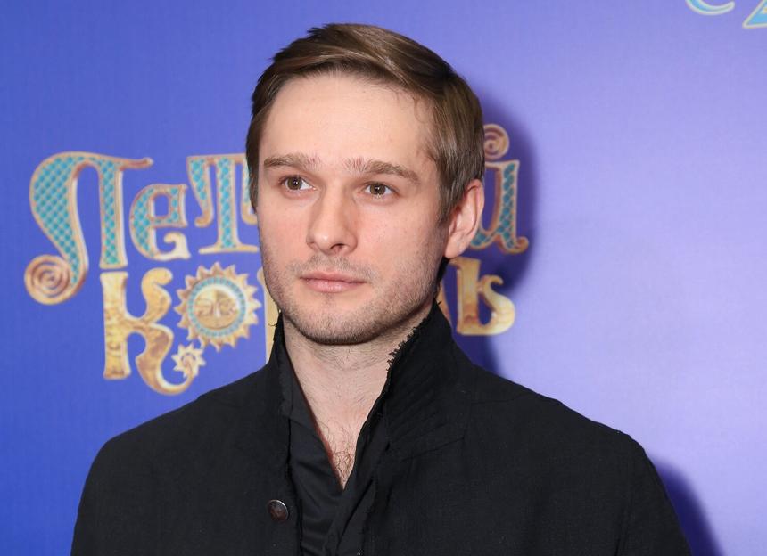 «Я для этого не создан»: Александр Метелкин заявил, что избегает скандальных историй шоу-бизнеса