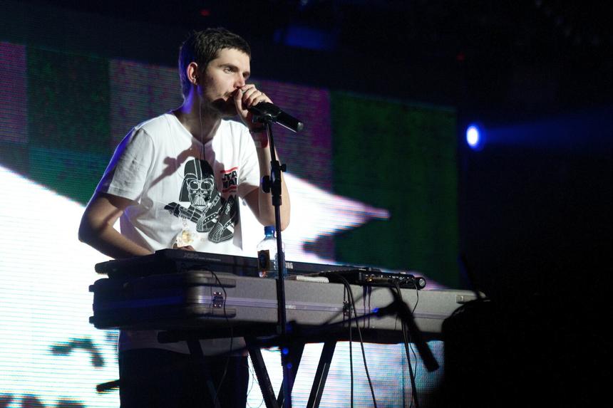 Noize MC* поднял гонорары за новогодние корпоративы