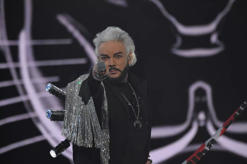 «Это любовь»: Филипп Киркоров разоткровенничался с Димой Биланом на глазах журналистов