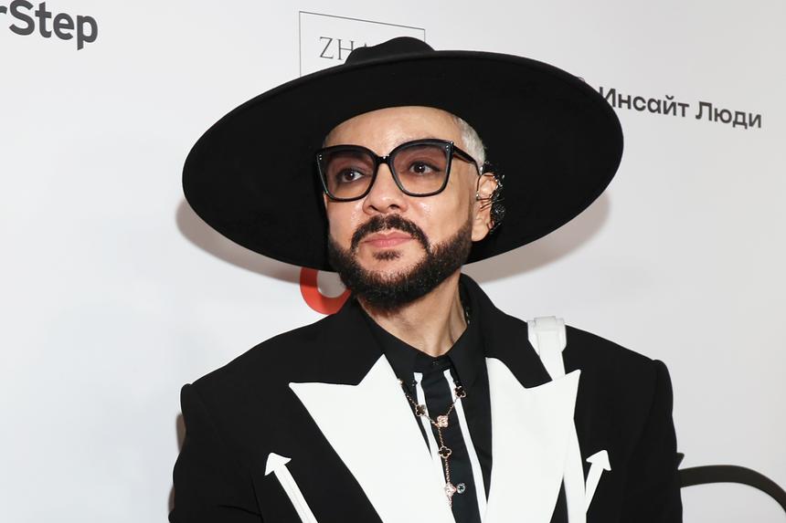 «Все хотели с ней дружить, и двери были те»: Филиппа Киркорова пристыдили за слова о Насте Ивлеевой