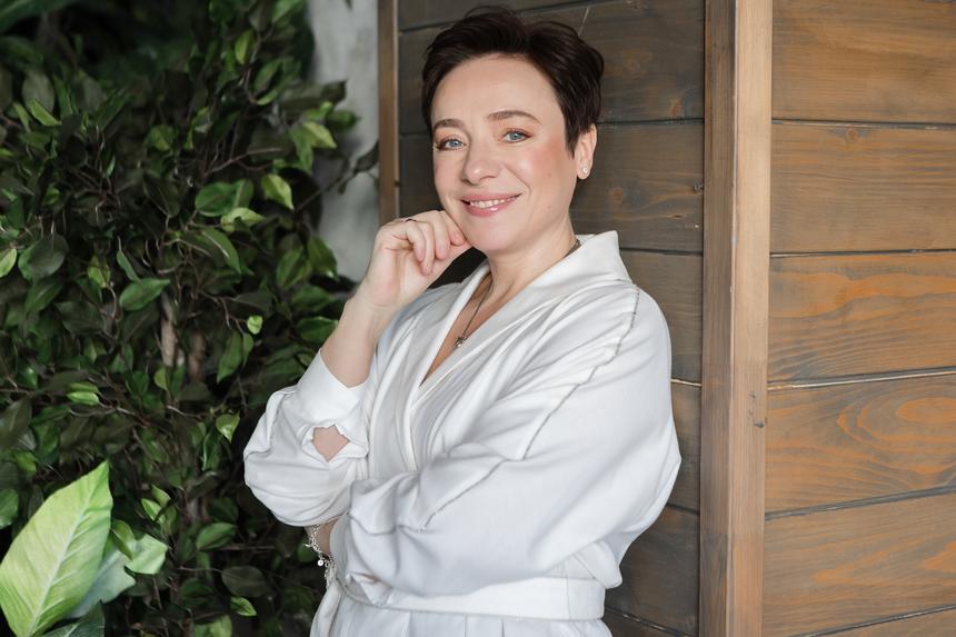 «Ничего интереснее человека быть не может»: Тутта Ларсен о семейном проекте, отношениях с мужем и детях