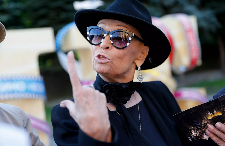 Светлану Светличную отказались хоронить на Ваганьковском кладбище