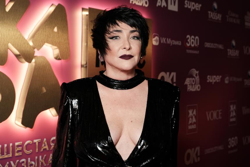 Лолиту Милявскую могут доставить в суд принудительно: известно, что случилось