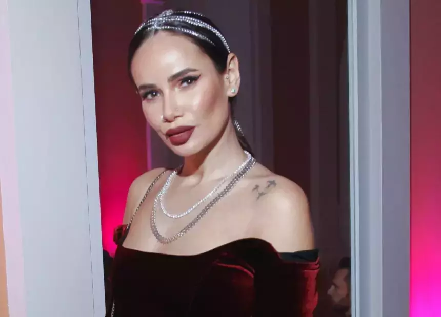 Блогер Айза призналась, что находящийся в рехабе Гуф хочет увидеть ее и детей