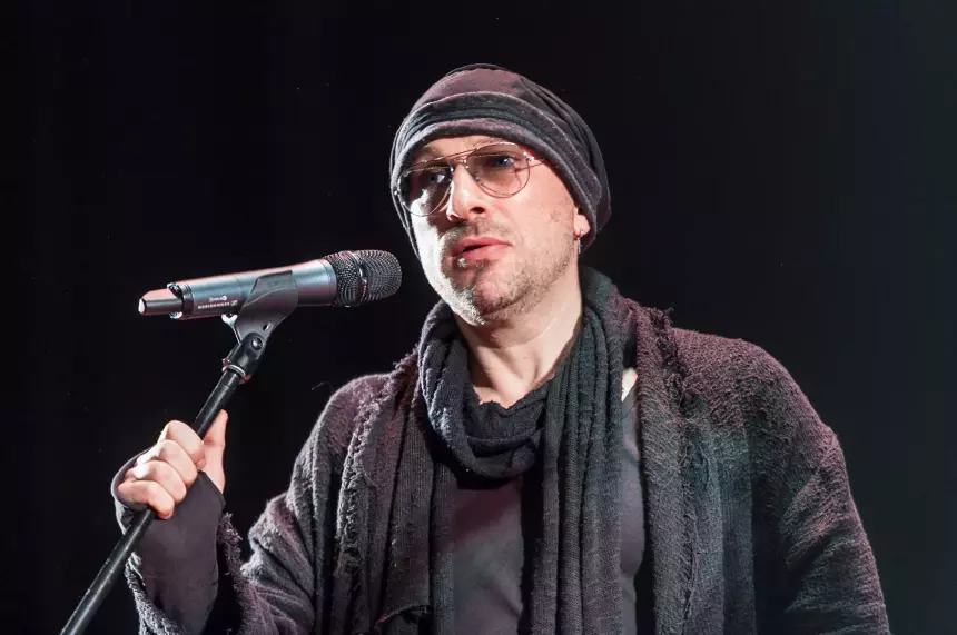 «Тряпки, и тапочки летали»: Дмитрий Нагиев раскрыл, почему ссорился с тещей