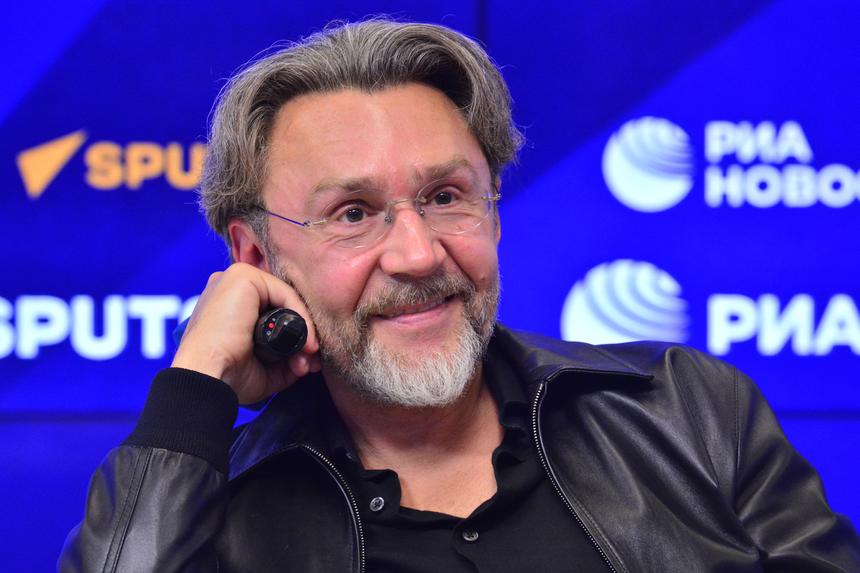 «Жалко тратить время»: Сергей Шнуров отказался быть наставником шоу «Голос»