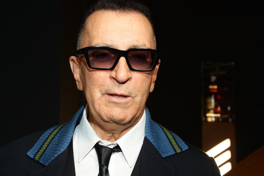 Помощница Александра Буйнова отреагировала на слухи о признании певца неизлечимо больным