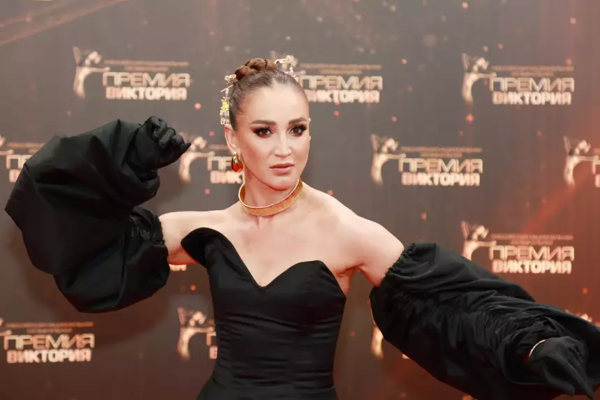 «Гонорар мой, я думаю, увеличится»: Ольга Бузова выразила желание получить звание народного артиста РФ